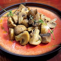 Шампиньоны запеченные для фуршета в Алматы, кейтеринг